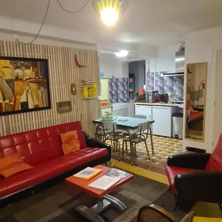 Vintage In Apartment